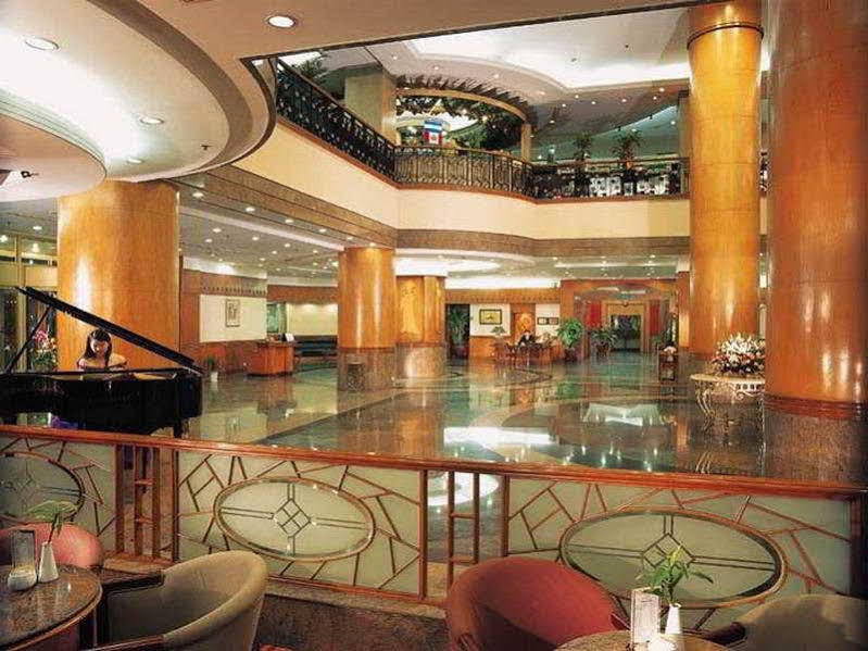 Gloria Plaza Shenyang Hotel Esterno foto